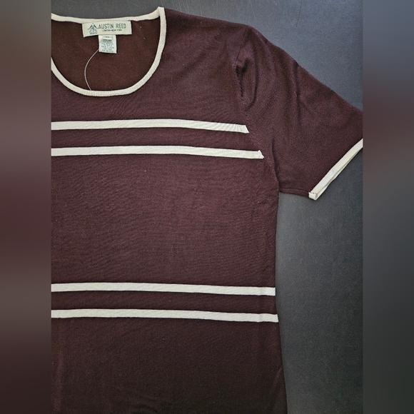 NWT - Silk Blend Stretch Chocolate Austin Reed Jersey - Size XL - Picture 2 of 8